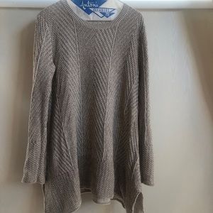 eight eight eight Women’s sweater